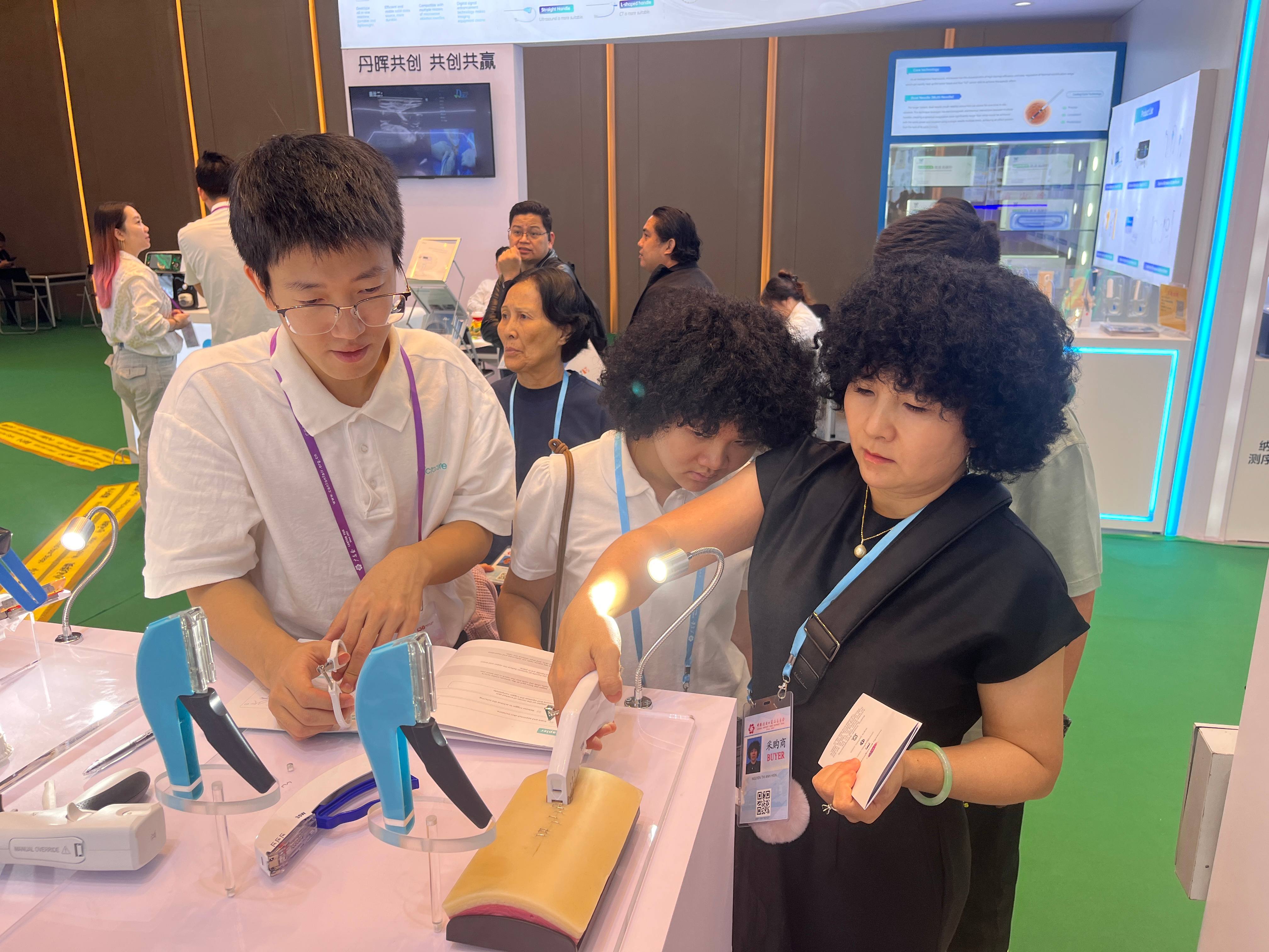 1762320928494393.jpg c6918d2c-e980-4e21-8afc-0862b992de1a.jpg