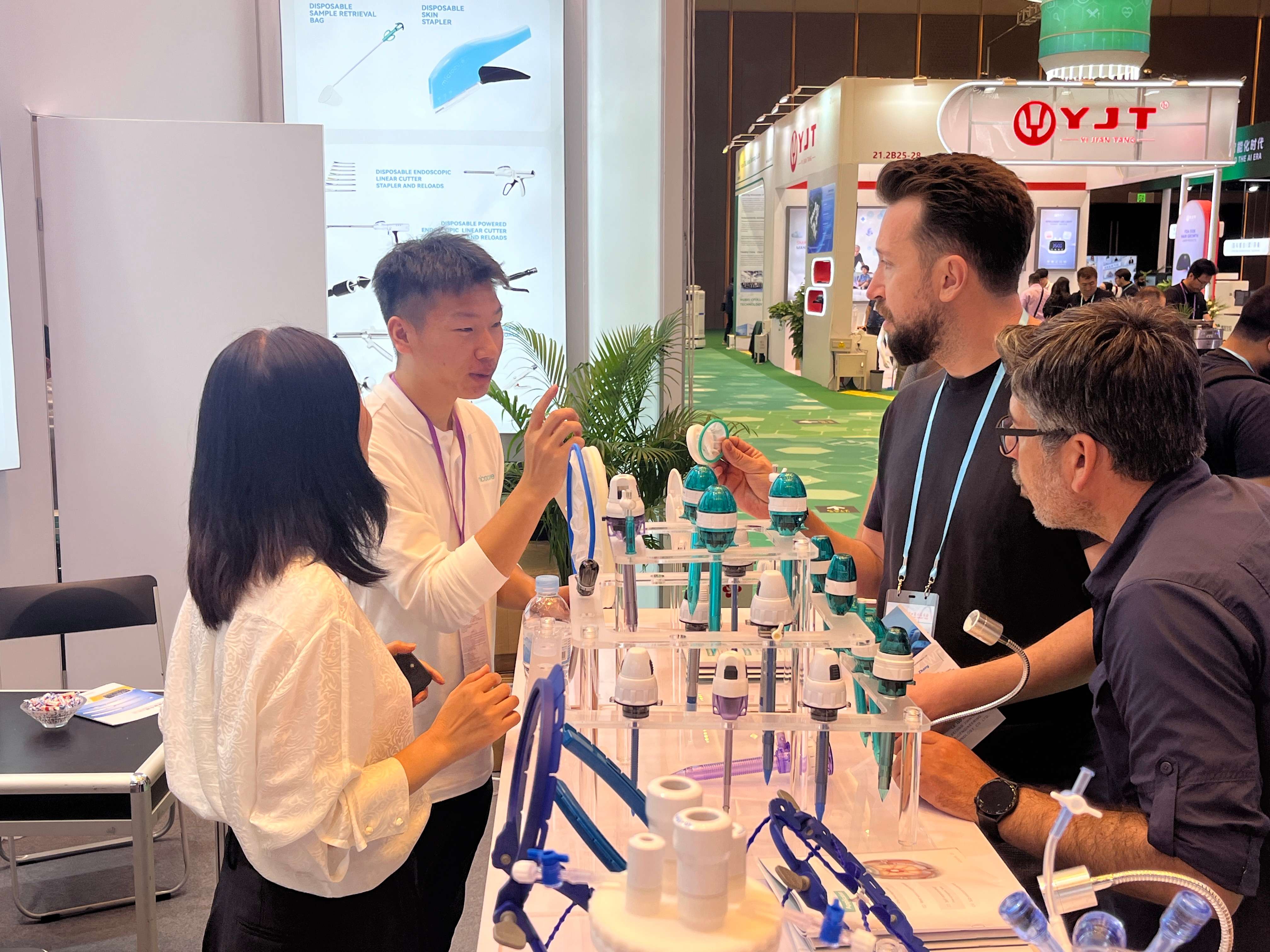 1762320930372838.jpg 7c6d2e33-1eb4-4d17-adaf-e0a04e9d97a1.jpg